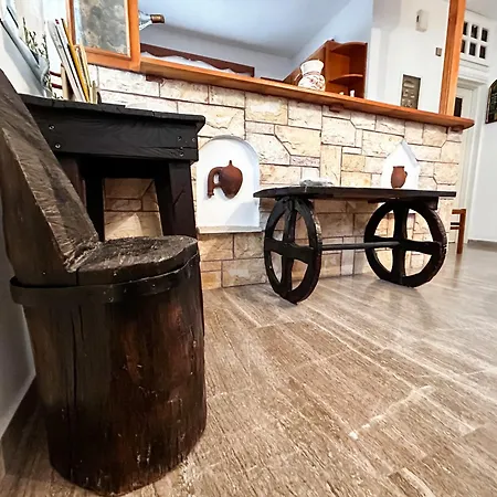 Dryades House In Kinitharos