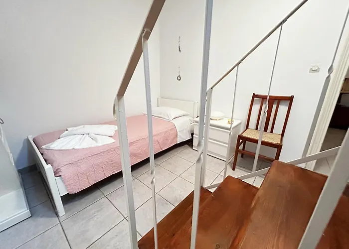 Dryades House In Apartamento Kinidaros